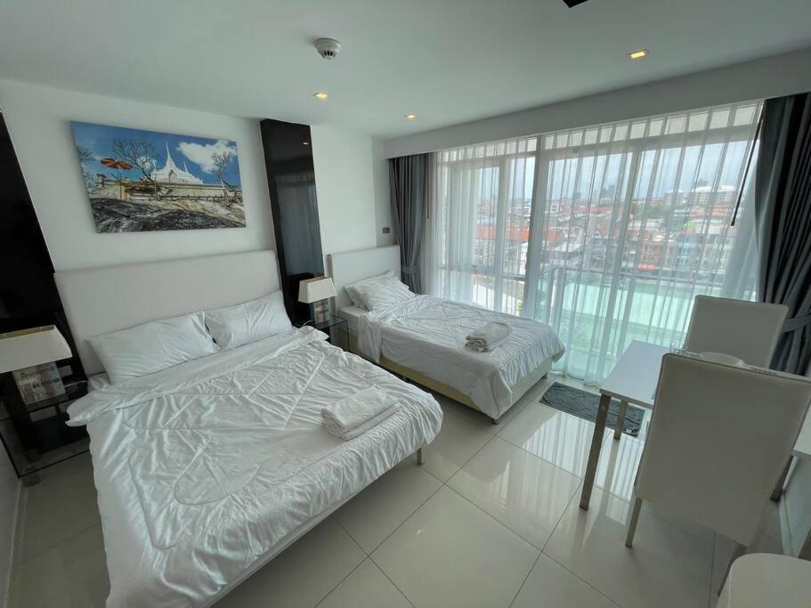Getaway Studio In City Center Residence Патая Екстериор снимка